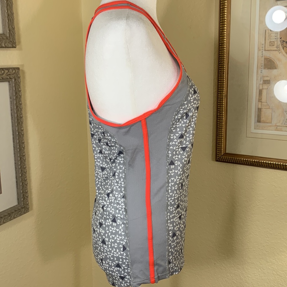 Nike Dri-Fit Racerback Tank - Picture 3 of 8